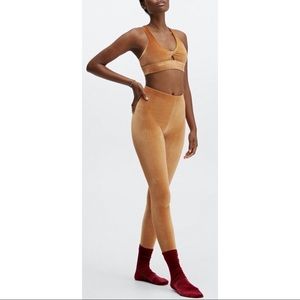 Fabletics Luxury Leggings in Light Honey